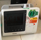 El equipo Philip HeartStart XL+ del hospital utilizó la máquina del Defibrillator